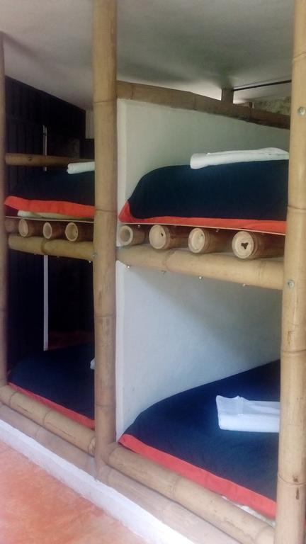 Hostal Tosepan Kali คูเอตซาลันเดลโปรเกรโซ ภายนอก รูปภาพ